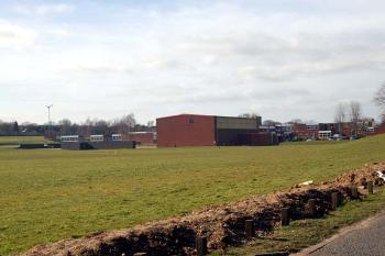 Manshead Upper School March 2007